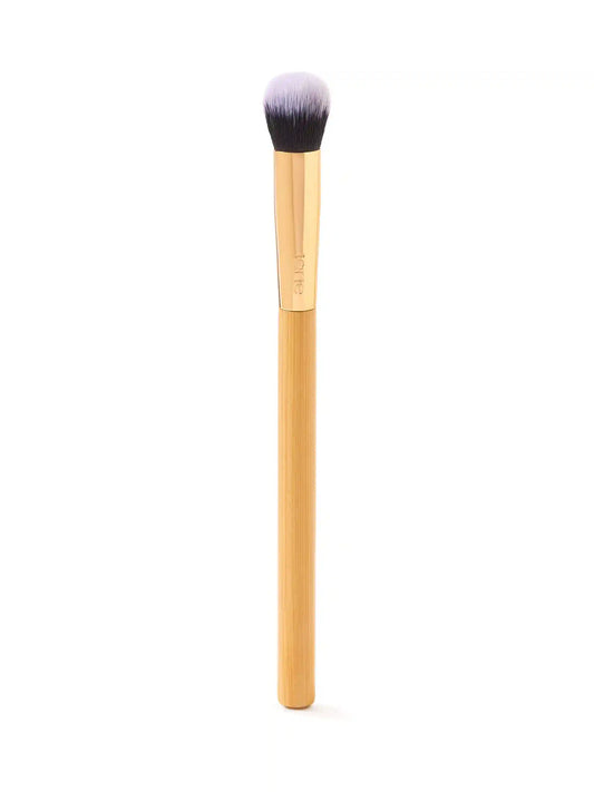 medium full coverage concealer brush
