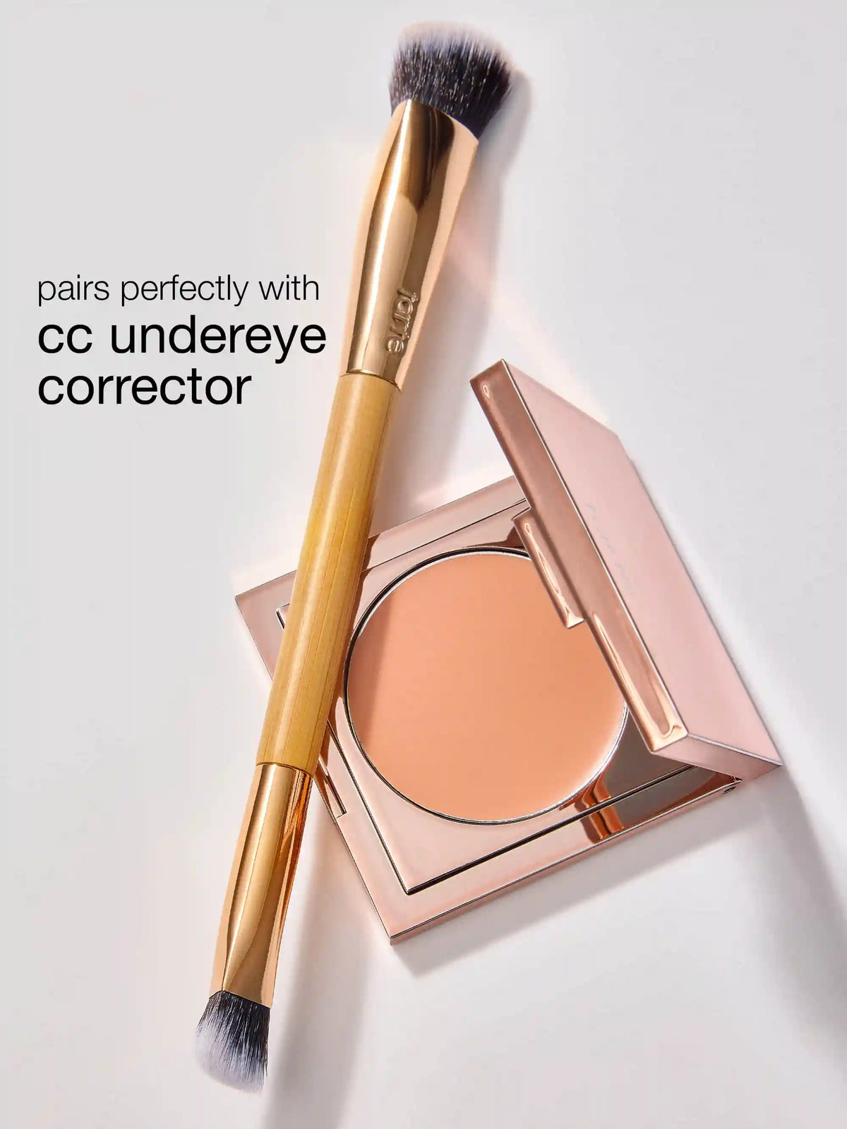 dark circle defense™ corrector brush