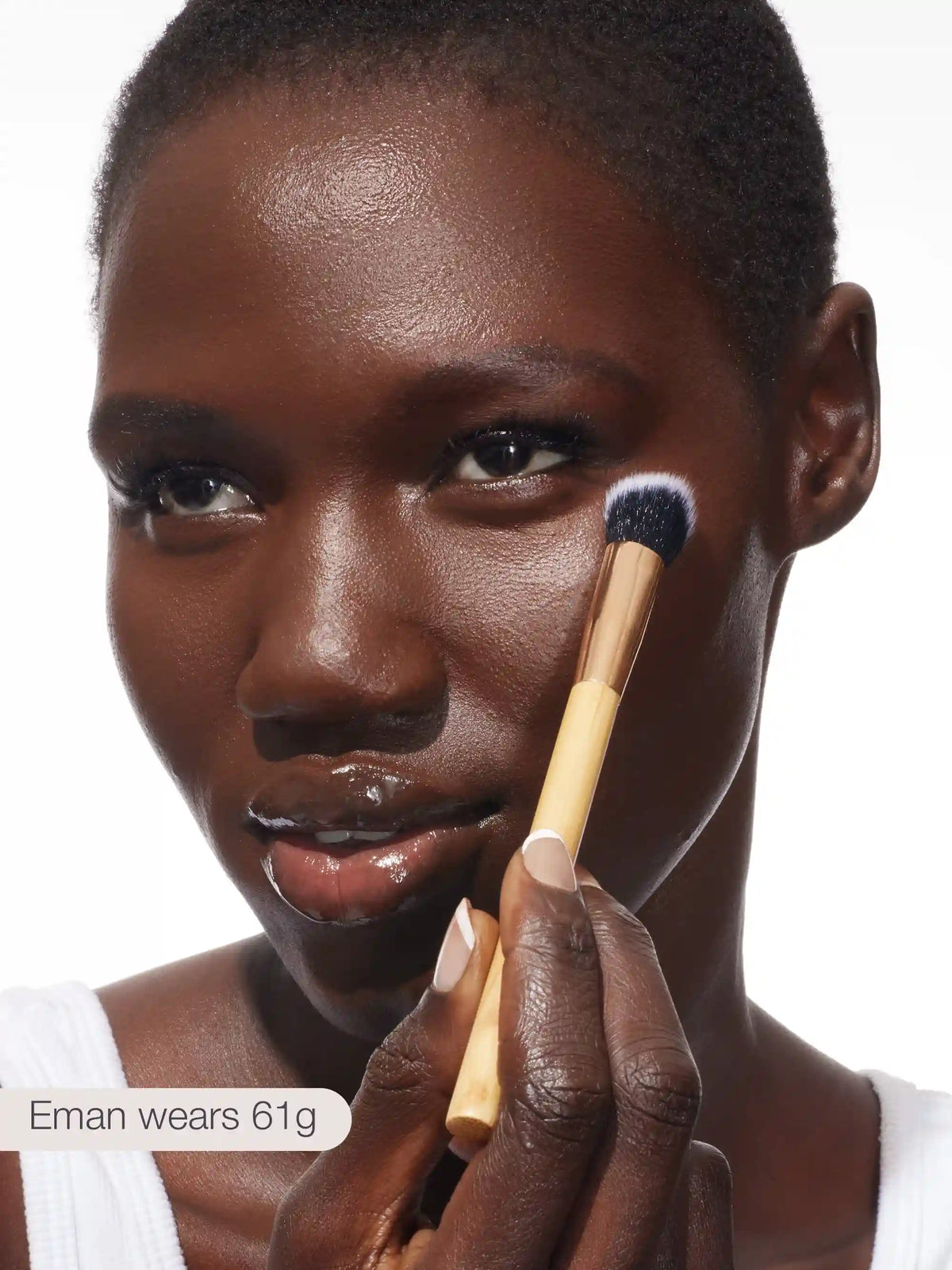concealer paw brush